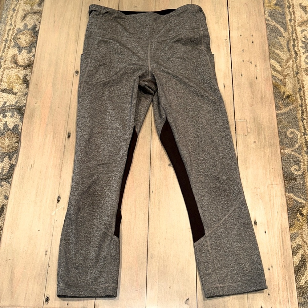 Lululemon Inspire Crop II Legging Size 8